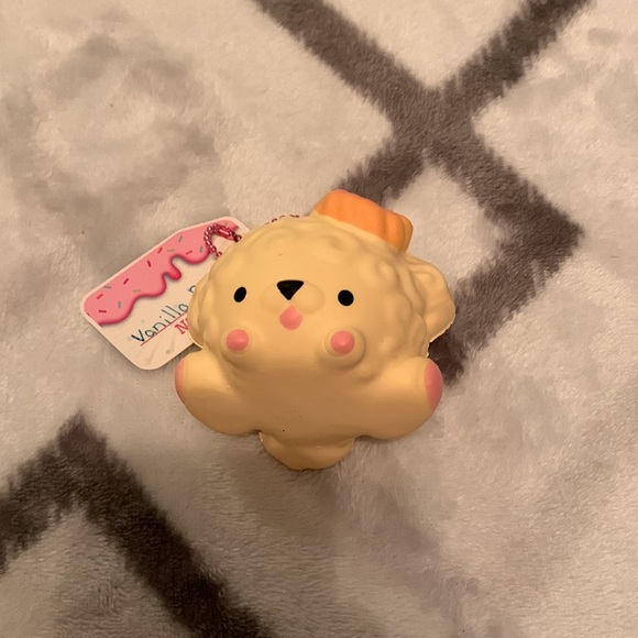 Squishy - Picture 4 of 5